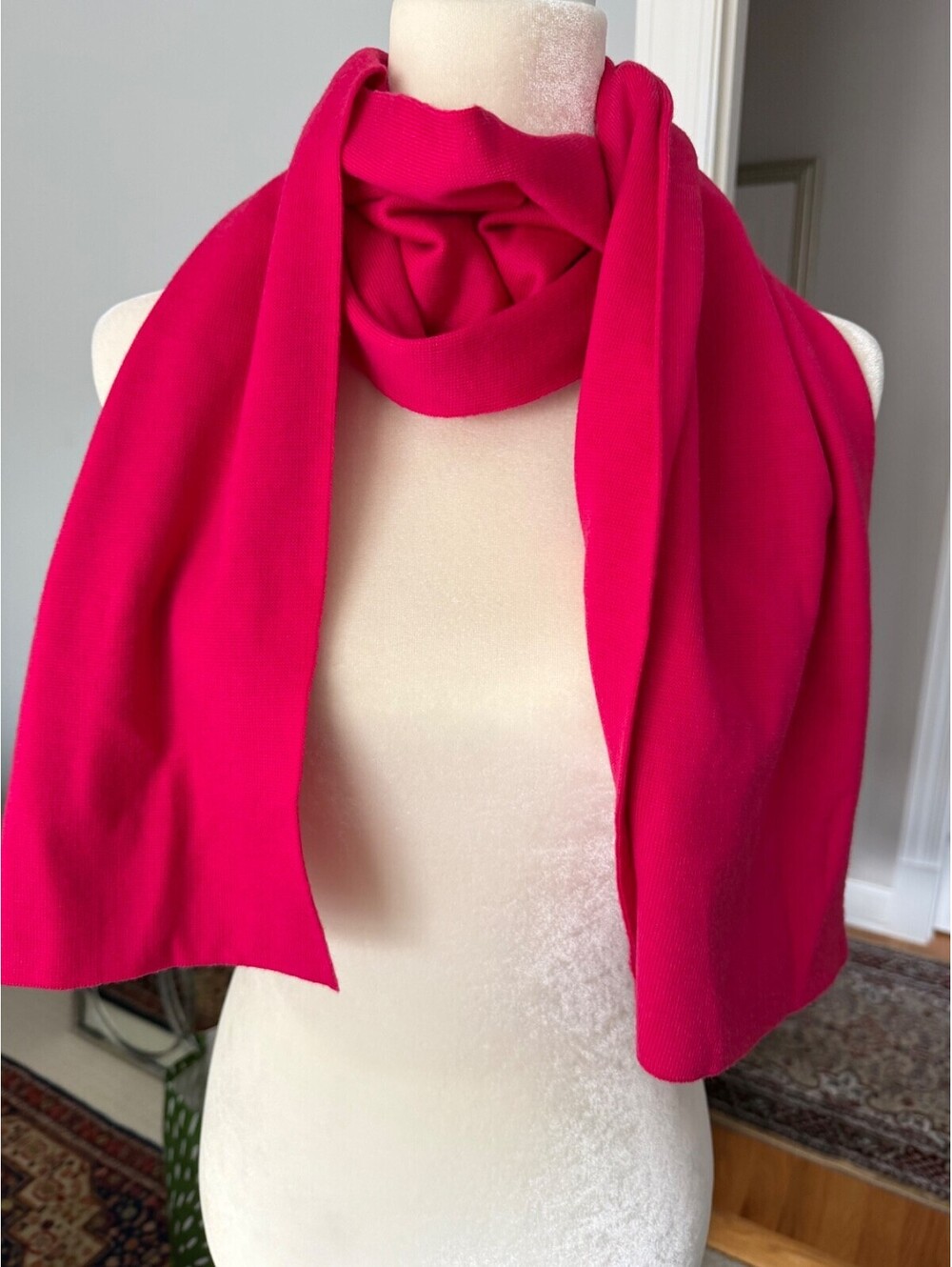 St. John Knits Marie Gray Women's Cozy Wrap Scarf Bright Pink Vintage